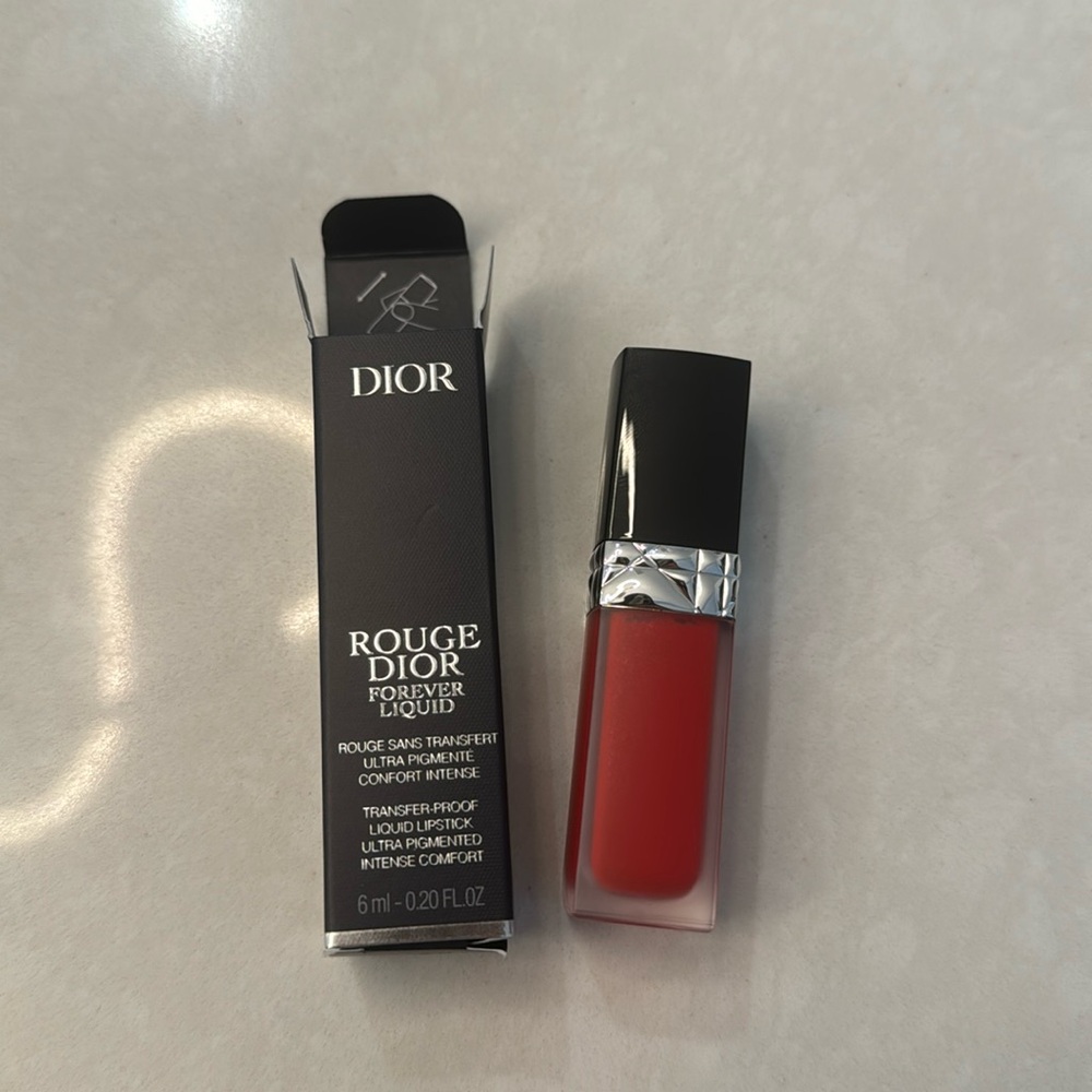 Rouge Dior Forever Liquid Lipstick - 999 Forever Dior